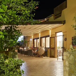 3* Hotel Alba D'amore &